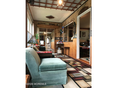 Pride of ownership abounds in this lovingly maintained 2 bedroom - photo 25