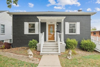 Discover easy living in this low-maintenance 2-bedroom, 2-bath