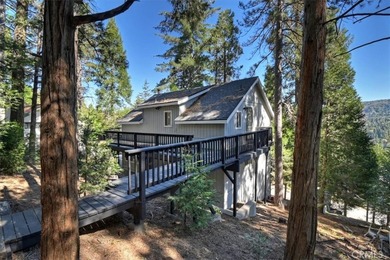 Welcome to a very charming home in the desirable San Moritz - photo 36