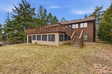 Welcome to your waterfront escape at 5436 N Lakeshore Rd in - photo 38