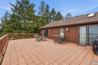 Welcome to your waterfront escape at 5436 N Lakeshore Rd in - photo 39
