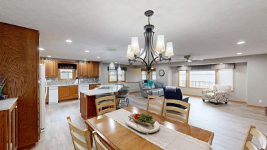 Exquisitely maintained ranch-style home. SOLD - photo 14