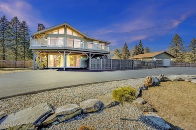 McConnell  Pond Home For Sale in Lords Valley Pennsylvania