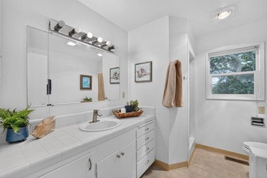 Welcome to this well-maintained 3-bedroom, 2-bath home offering - photo 12
