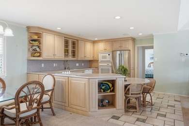 Spacious coastal retreat on coveted Key Allegro with room for - photo 13