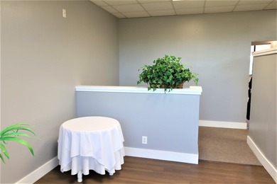 PROFESSIONAL OFFICE CONDO Great opportunity to own this unique & - photo 13