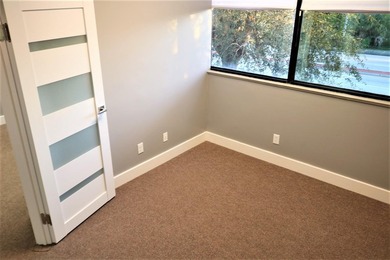 PROFESSIONAL OFFICE CONDO Great opportunity to own this unique & - photo 22