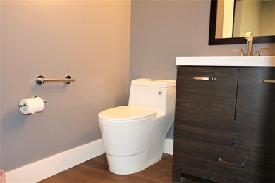 PROFESSIONAL OFFICE CONDO Great opportunity to own this unique & - photo 26