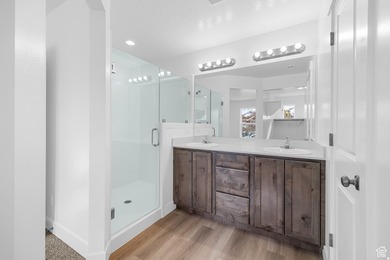 Move in ready! Brand new townhome! Preferred lender incentive - photo 8