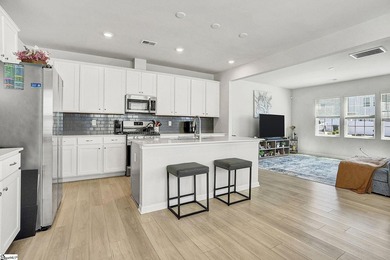 OPEN HOUSE SUNDAY, JUNE 28TH 2-4PM! Maintenance free living - photo 11