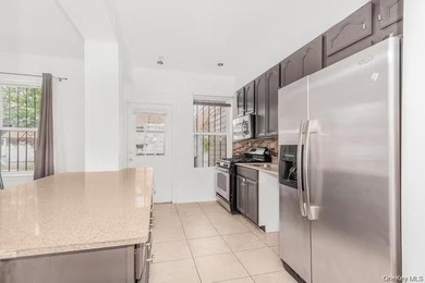 Presenting 951 East 221st Street, Bronx - priced to sell fast - photo 12