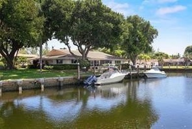 w/ DEEDED DOCK UP TO 50' VESSEL FOR UNDER $800K!!! No fixed - photo 13