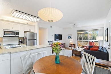 Tropical in feel, this elegant apartment is part of Jupiter Bay - photo 15