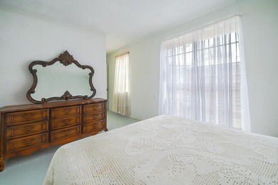 Charming cottage-style retreat situated on two lots in the - photo 19