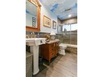 w/ DEEDED DOCK UP TO 50' VESSEL FOR UNDER $800K!!! No fixed - photo 22