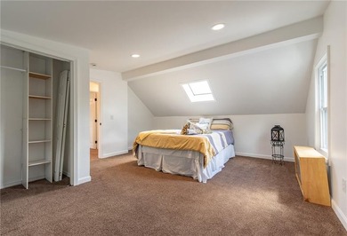 15 Gage Street, Warwick This one is a keeper! Lovely dormered - photo 22