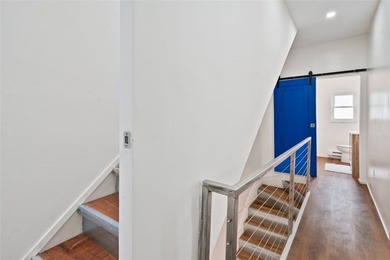 Perfectly situated in the heart of desirable Upper - photo 22