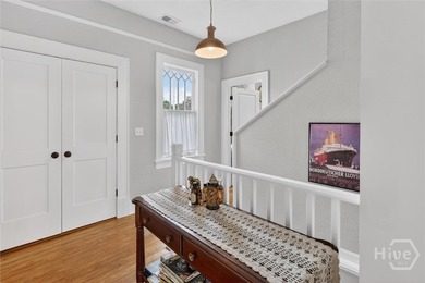 Beautifully updated 4 bedroom, 3.5 bath home that perfectly - photo 23