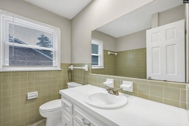Coldstream Opportunity - Space, Character & Potential!Located in - photo 25