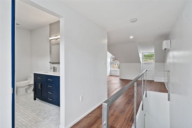 Perfectly situated in the heart of desirable Upper - photo 25