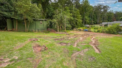 Coldstream Opportunity - Space, Character & Potential!Located in - photo 33