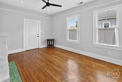 Beautifully updated 4 bedroom, 3.5 bath home that perfectly - photo 34