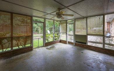 Coldstream Opportunity - Space, Character & Potential!Located in - photo 36