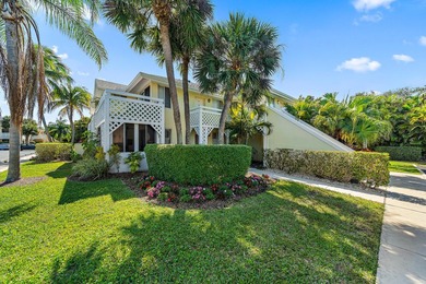Tropical in feel, this elegant apartment is part of Jupiter Bay - photo 36