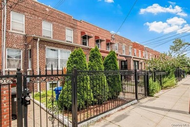 Presenting 951 East 221st Street, Bronx - priced to sell fast - photo 38