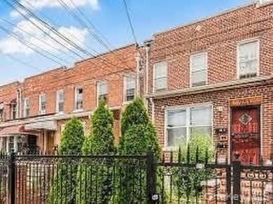 Presenting 951 East 221st Street, Bronx - priced to sell fast - photo 39