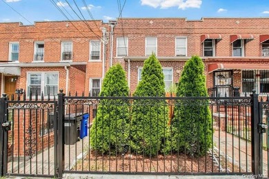 Presenting 951 East 221st Street, Bronx - priced to sell fast - photo 40