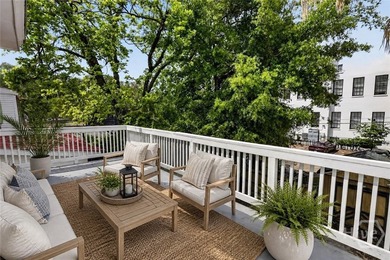 Beautifully updated 4 bedroom, 3.5 bath home that perfectly - photo 41
