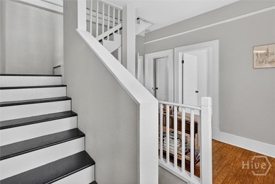 Beautifully updated 4 bedroom, 3.5 bath home that perfectly - photo 42