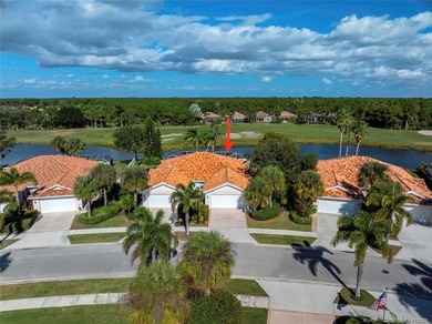 (private lake, pond, coastal) Condo For Sale in Hobe Sound Florida