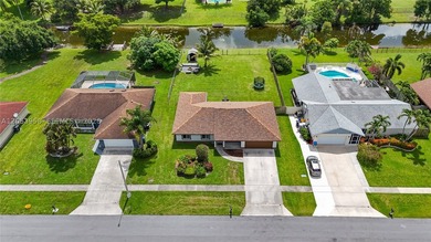 Beautiful home in Royal Palm Beach Completely remodeled. Top of - photo 3