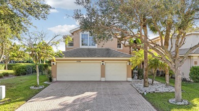 (private lake, pond, coastal) Home For Sale in Greenacres Florida