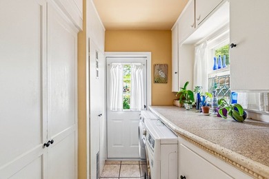 Located just a few blocks from Ocean Drive and its breathtaking - photo 15