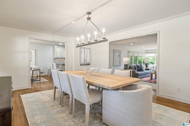 Welcome to this beautifully maintained 5-bedroom, 3-bath brick - photo 6