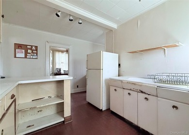 Set on approximately 0.20 acres in a desirable Larchmont - photo 16