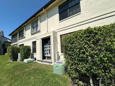 Discover this beautifully maintained condominium in the heart of - photo 18