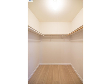 This beautifully and fully remodeled duet-style home, built in - photo 24