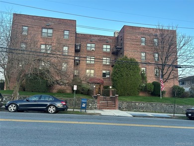 Hudson River Home Sale Pending in Yonkers New York