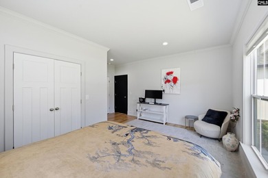 SEE VIRTUAL TOUR. Welcome to 52 Melrose Place in the highly - photo 40