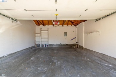 This beautifully and fully remodeled duet-style home, built in - photo 42