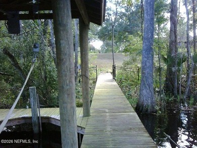 Discover the potential of this stunning parcel of land located - photo 3