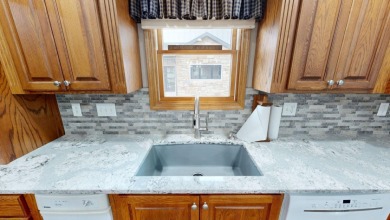 Exquisitely maintained ranch-style home. SOLD - photo 22