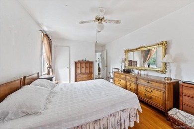 Woodlawn: MOTIVATED SELLER!! One bedroom co-op in immaculate - photo 18