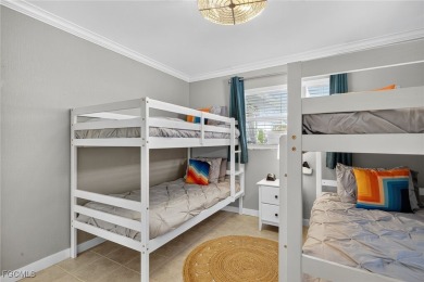 Welcome home to Palm Paradise! This lovely southern rear - photo 27