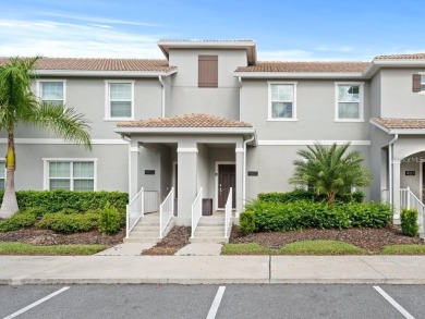 Lake Townhome/Townhouse For Sale in Kissimmee, Florida