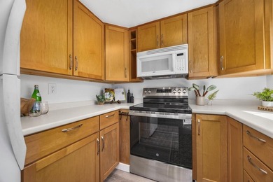 Beautifully updated 2 story townhouse in Santa Cruz's highly - photo 7